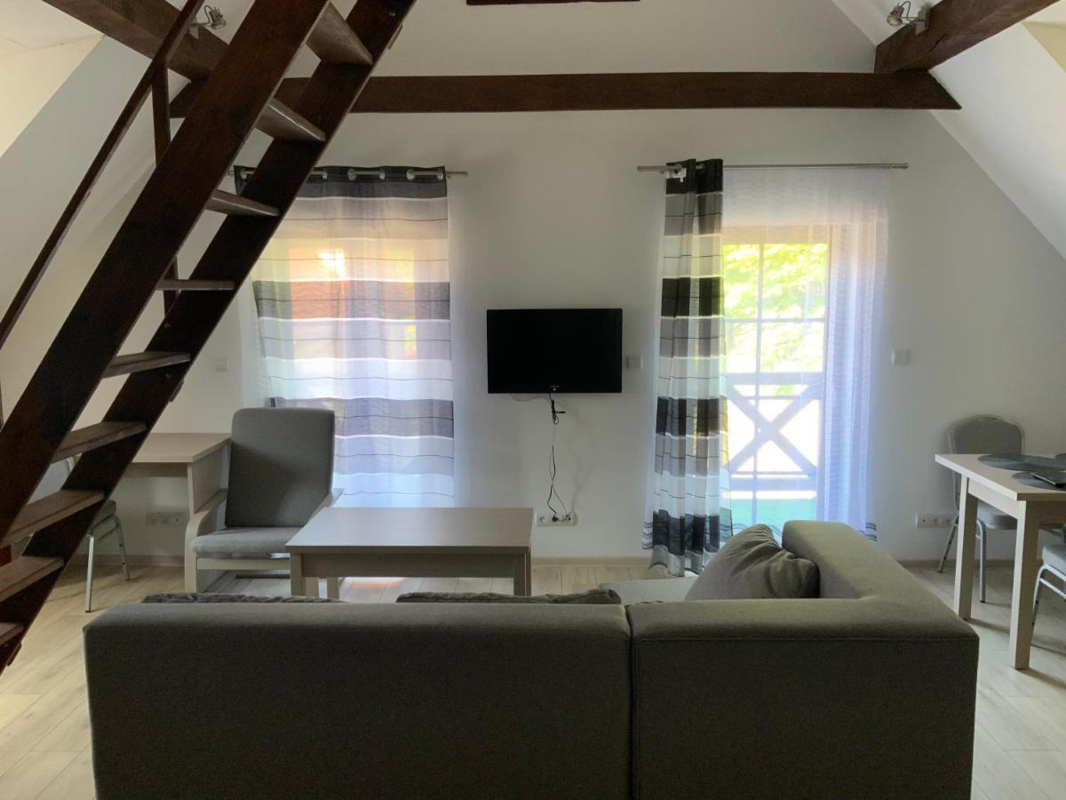 Apartamenty, Domki, Wedkowanie 바를리네크 외부 사진