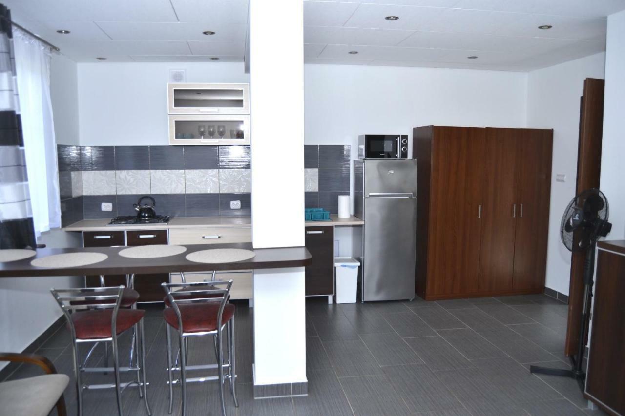 Apartamenty, Domki, Wedkowanie 바를리네크 외부 사진